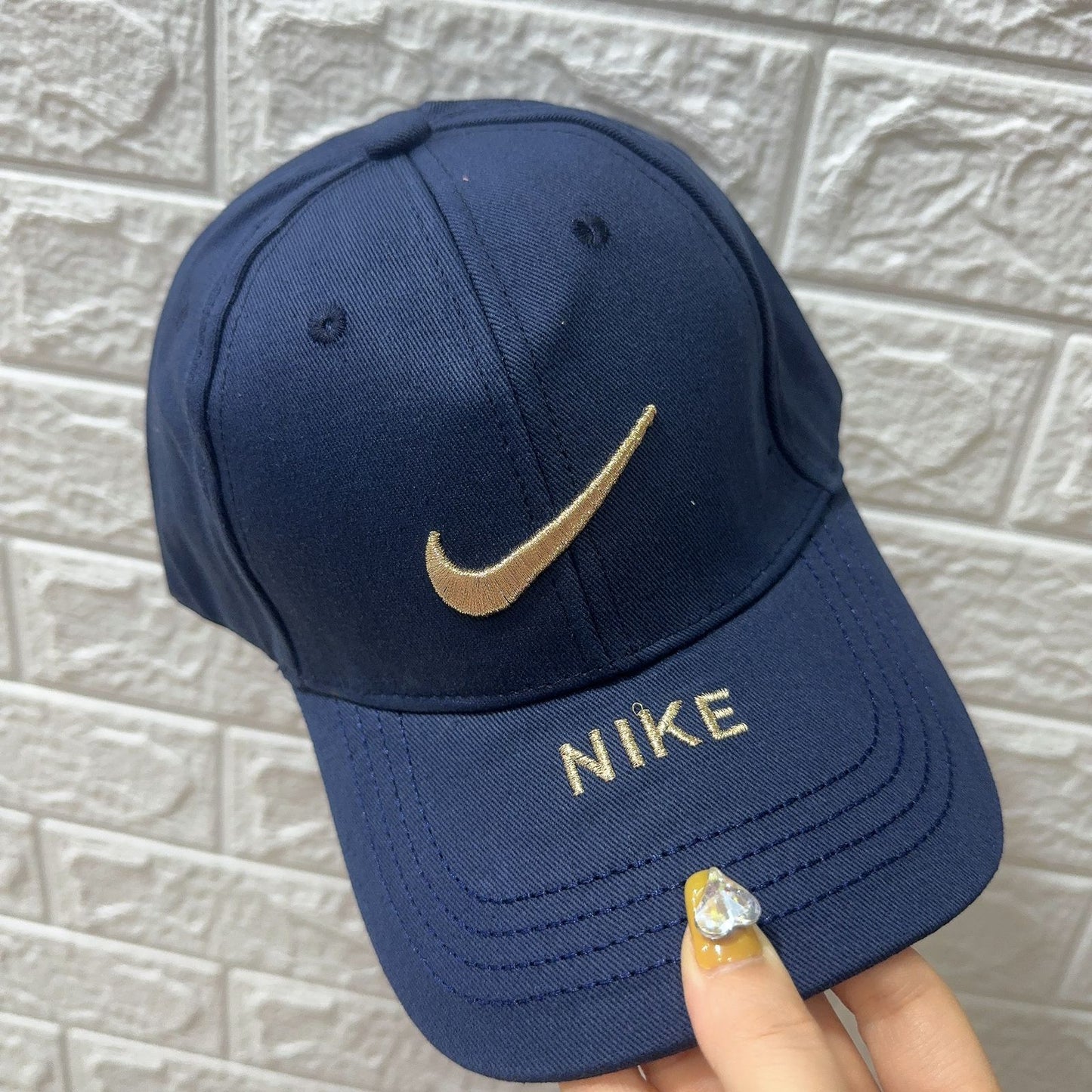 Gorra Nike AAA para Dama